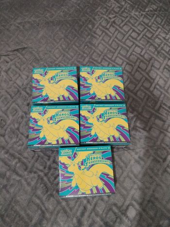 Etb me2.5 héro transcendants scellé 