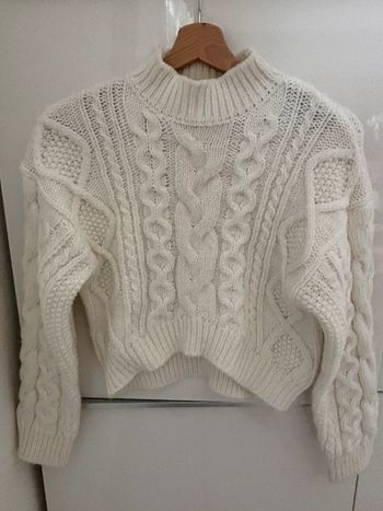 Pull Bershka taille XS neuf