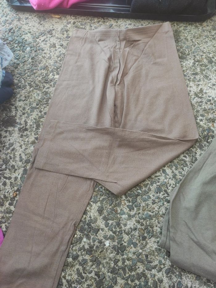 Lot 2 legging 8 ans - photo numéro 3