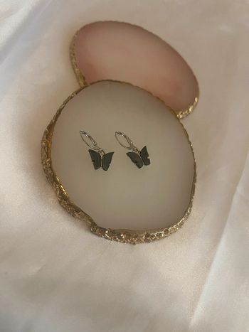 Boucle d’oreille papillon