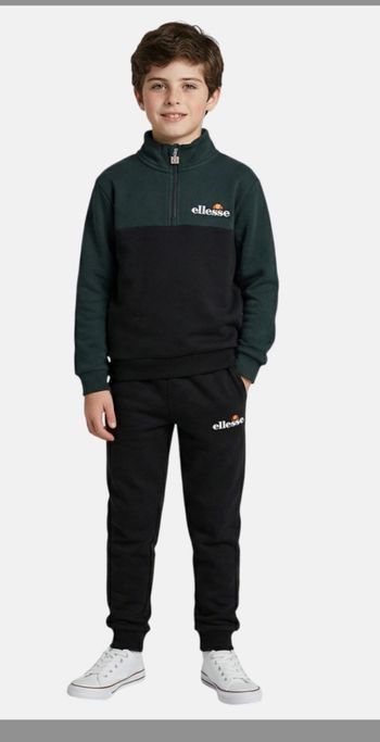 Ensemble ellesse