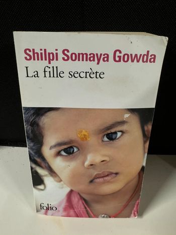 Livre La fille secrete