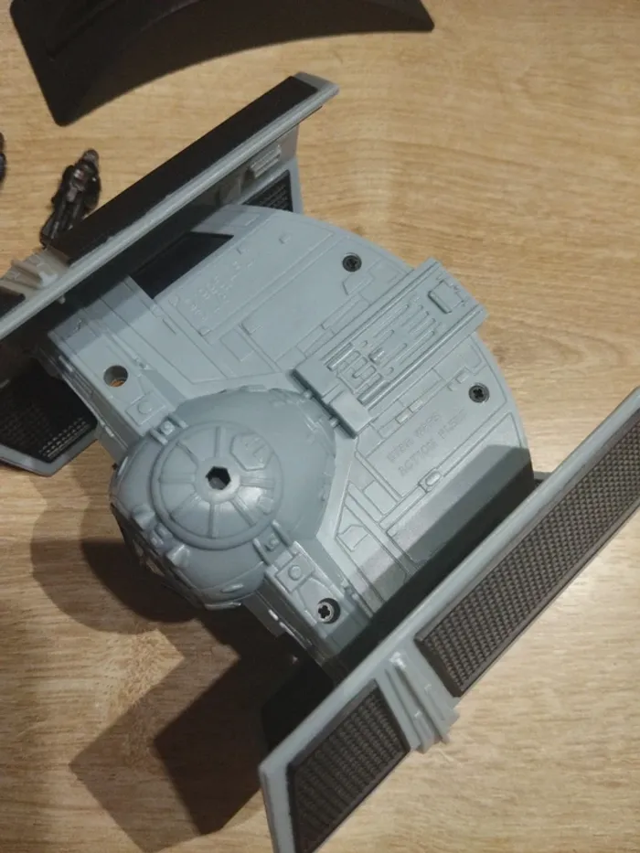Star Wars vader tie action fleet 1995 - photo numéro 3