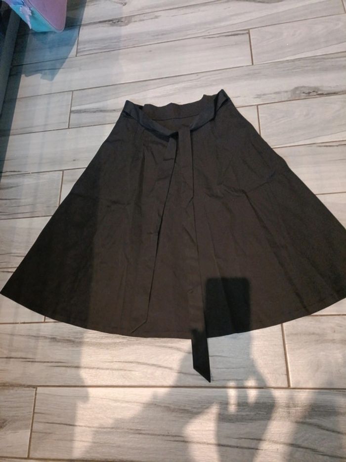 Jupe trapèze 3/4 T.L neuve