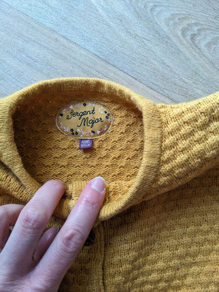 Lot gilet et jupes sergent major et Monoprix 4 ans - photo numéro 4