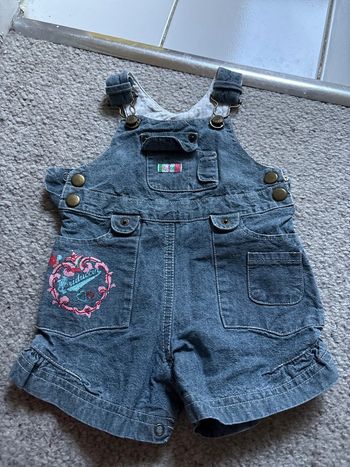 salopette trois mois