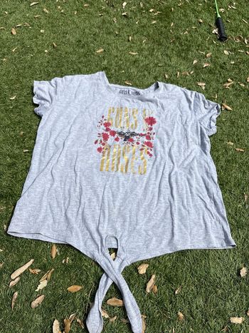 TEE shirt Gusn’roses taille XL