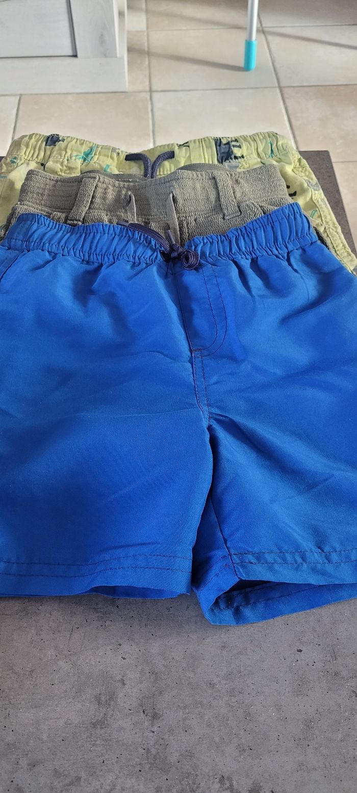 Lot vêtements 3 -4 ans - photo numéro 7