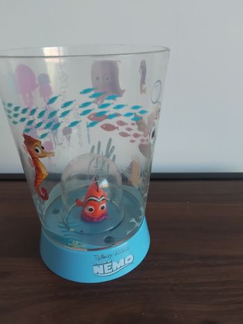 Gobelet ou verre Némo