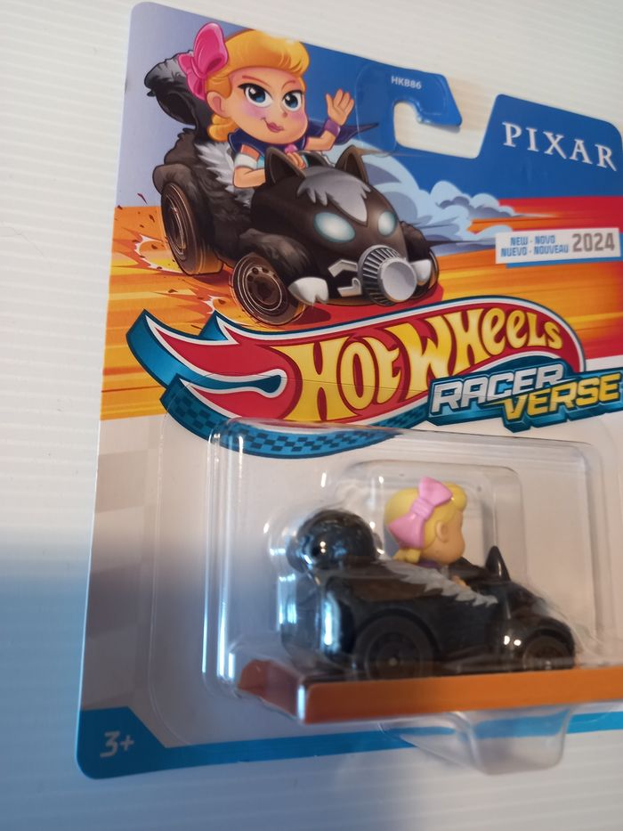 Hotwheel racer verse bergère - photo numéro 3