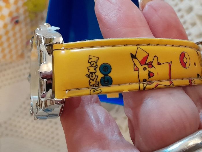 Montre enfant, Pikachu, Pokémon - photo numéro 3