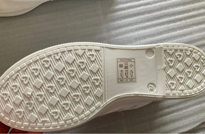 Sneakers blanches Les Tropeziennes neuves - photo numéro 4