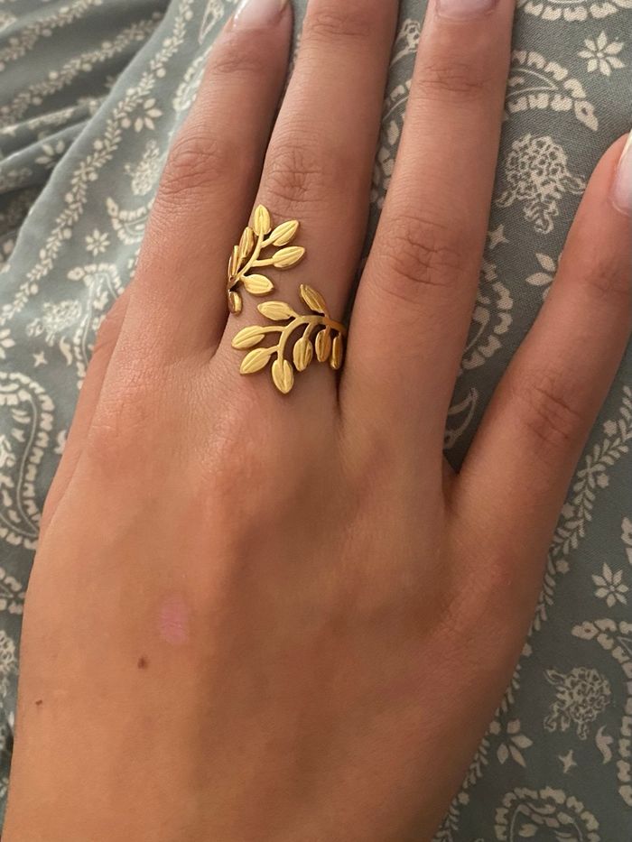 Bague " feuilles " en acier inoxydable