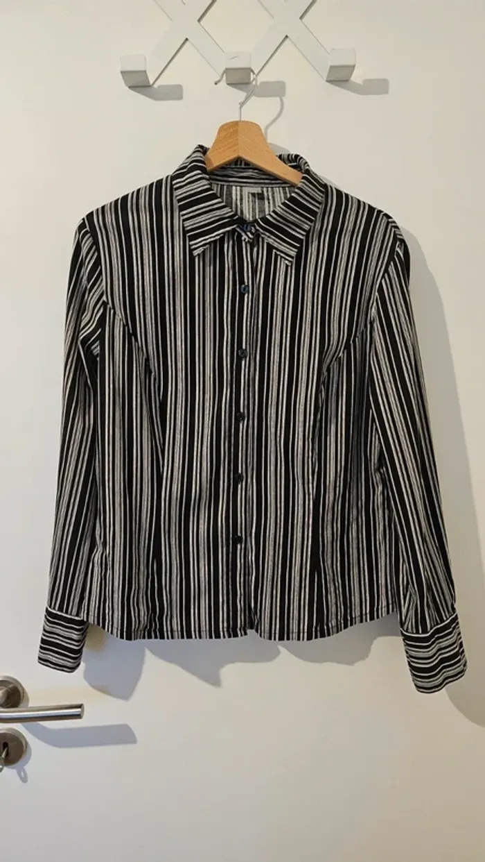 Chemise rayée - photo numéro 2
