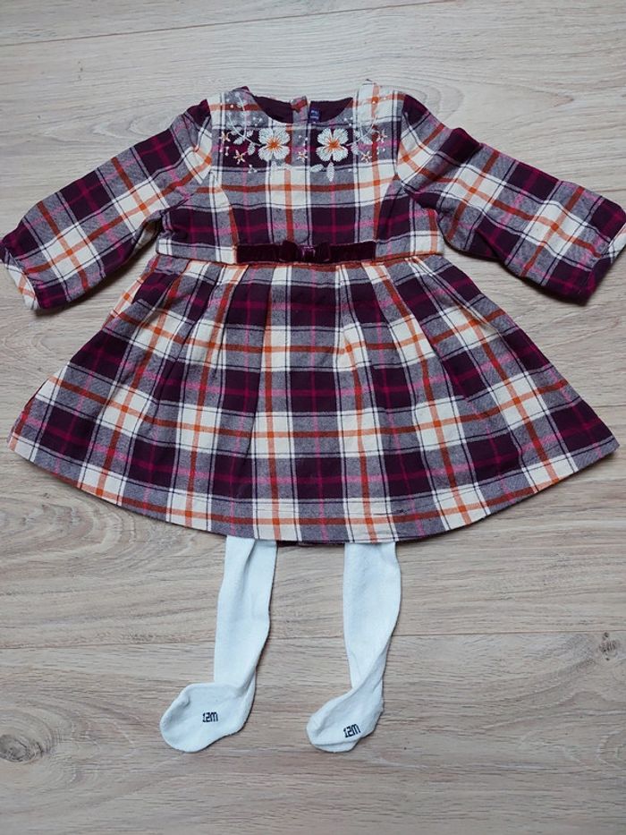 Ensemble robe écossaise + gilet assorti + collants - photo numéro 2