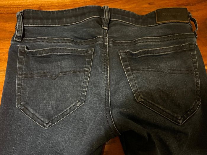 Pantalon diesel femme 27/32 - photo numéro 10