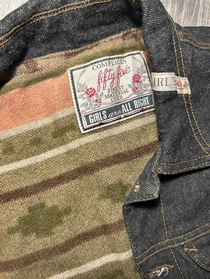 Veste en jean feministe interrieur en laine vintage Complices – Fifty Five – Doublure blanket - photo numéro 3