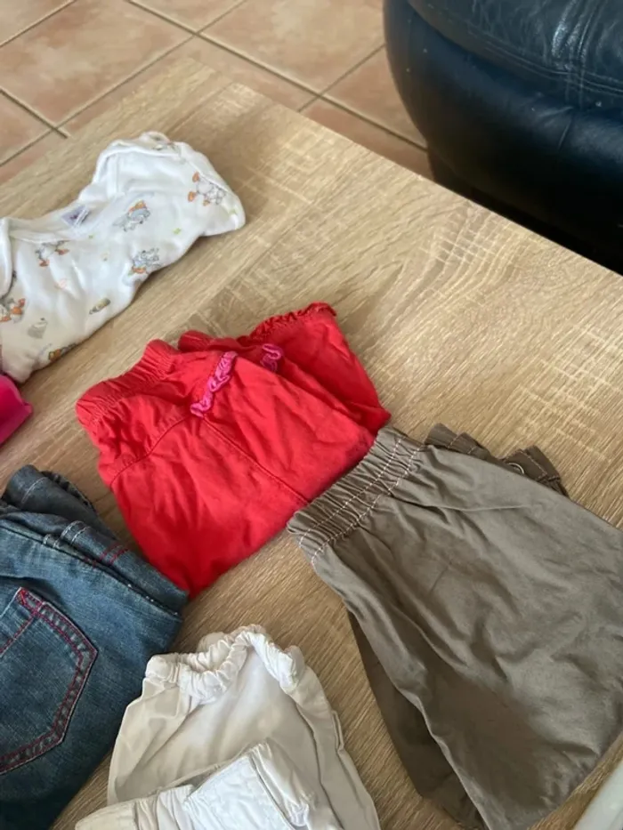 Lot fille 6 mois (14 pièces) - photo numéro 6