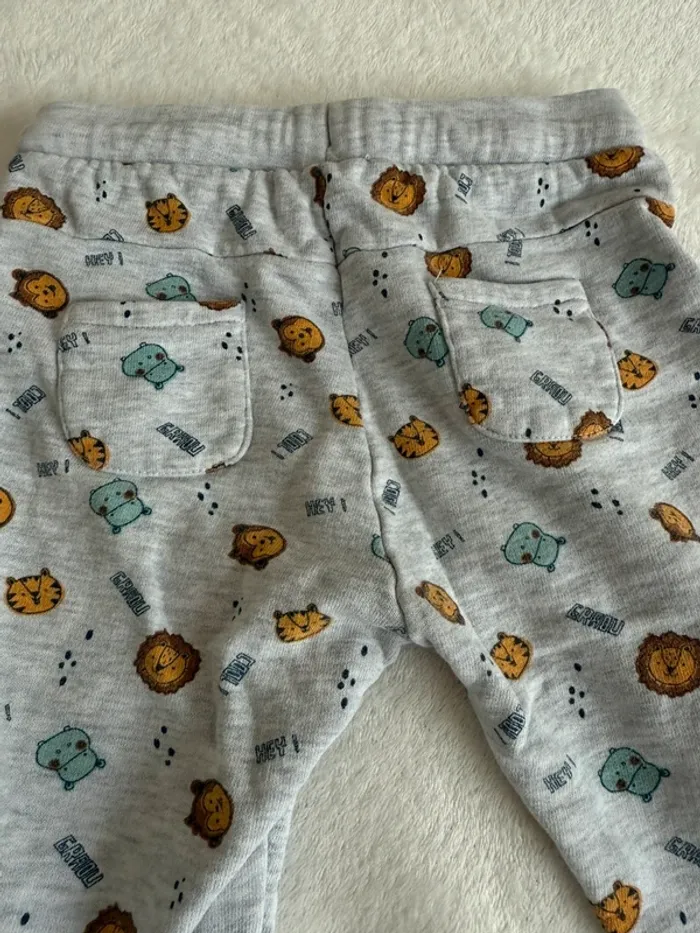 Pantalon taille 18 mois - photo numéro 3