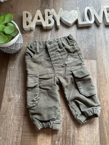 - Pantalon Tout compte fait  - 3 mois  - Très bon état