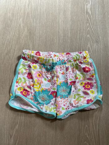Short taille 6 ans