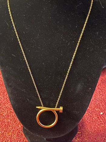 Collier clou