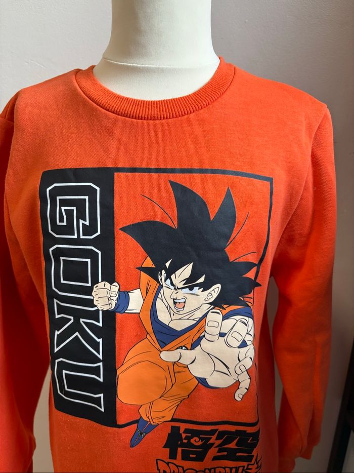 Pull garçon taille 134 - photo numéro 2