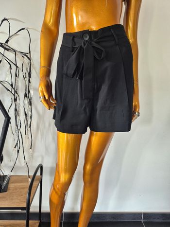 Short Noir avec ceinture Femme Taille S/36