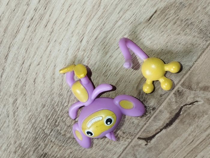 Lot pokémon Bandai et tomy Nintendo officiel - photo numéro 14
