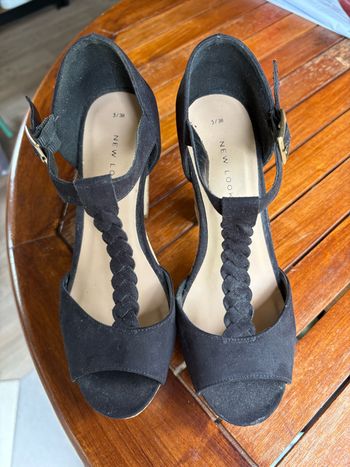 Sandale à talons New Look pointure 38