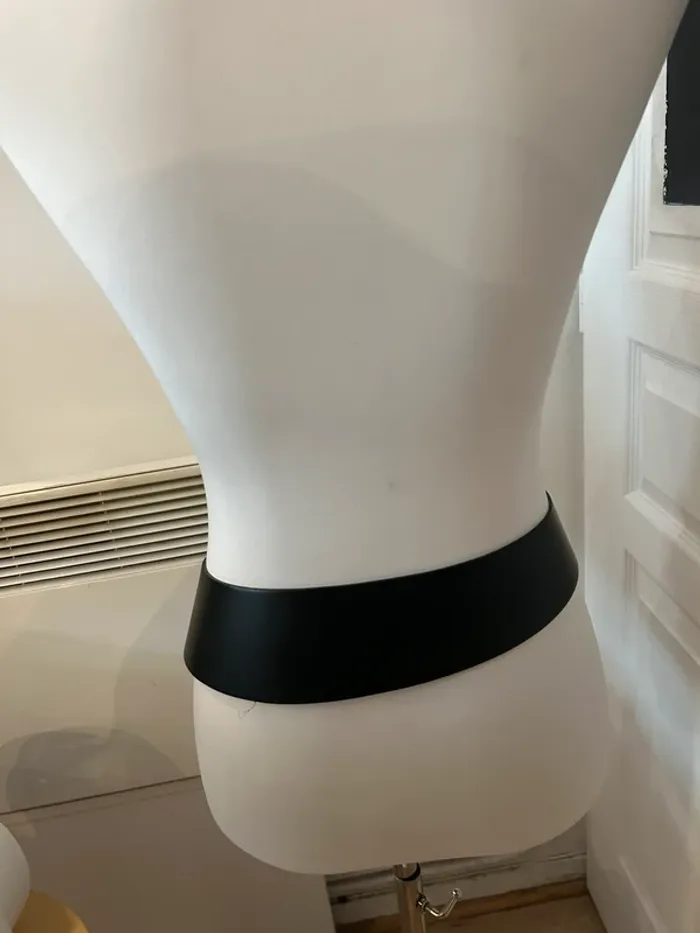 Ceinture taille en cuir noir 80 - photo numéro 3