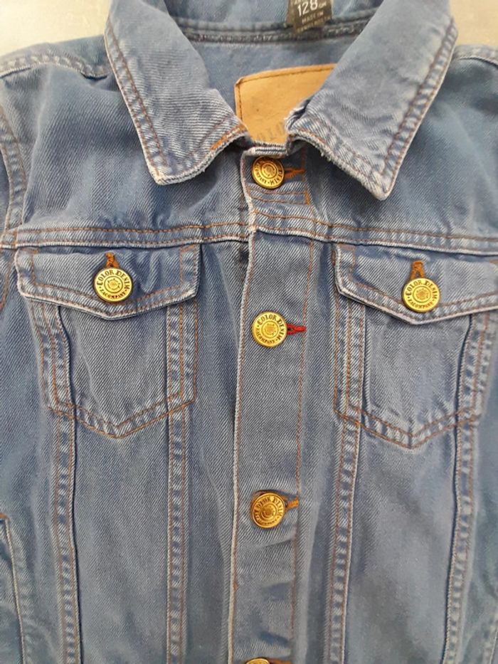 Veste en jean Zara 8 ans - photo numéro 3