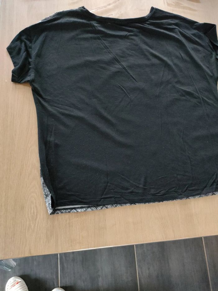 T-shirt large - photo numéro 4