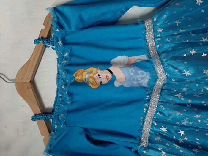robe de princesse cendrillon 4/5 ans - photo numéro 3