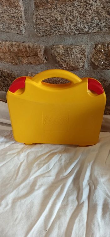 Valisette de rangement jaune pour briques lego