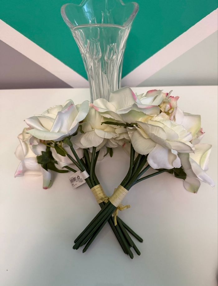 Jolie vase + fleurs artificielles blanches - maison du monde - photo numéro 2