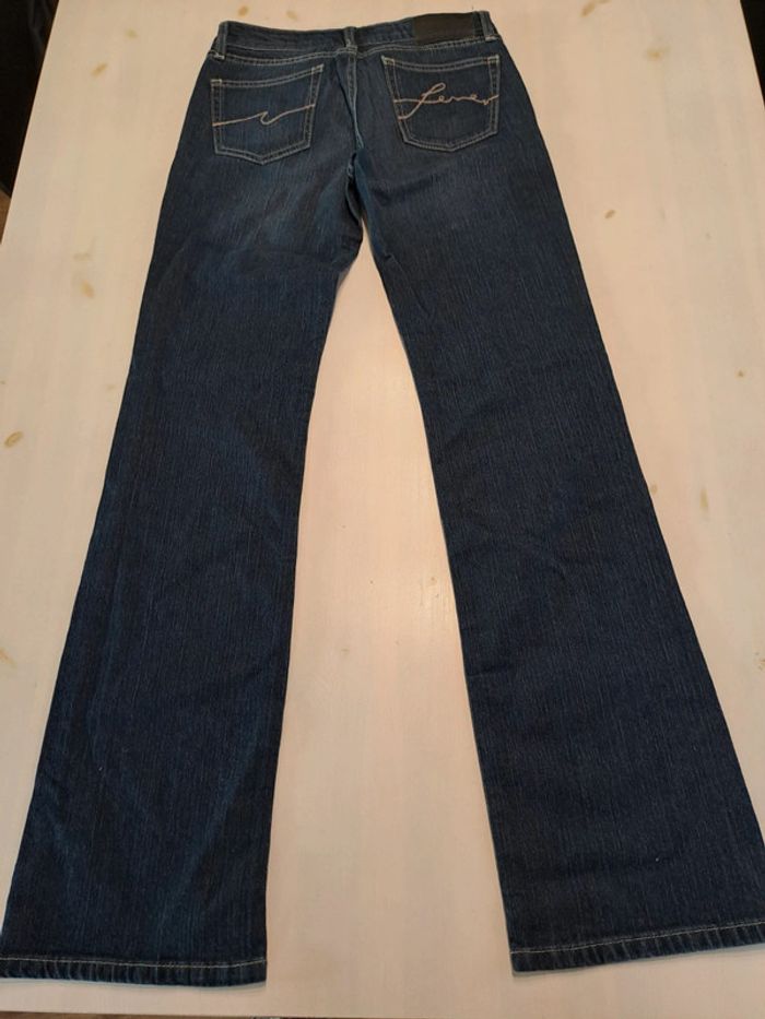Jeans Ungaro 26x32 neuf - photo numéro 3