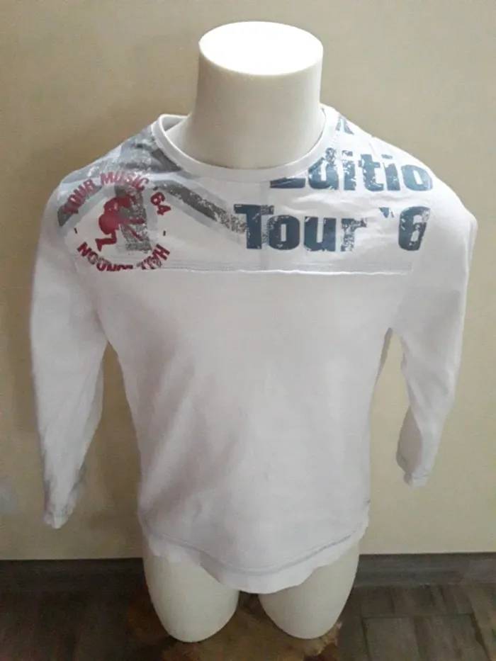 Tee-shirt manches longues 6 ans (114 cm) - photo numéro 2