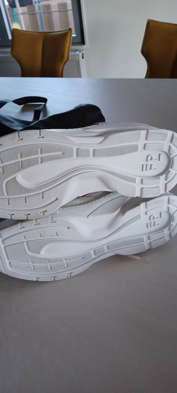 Basket filling pieces taille 43 - photo numéro 10