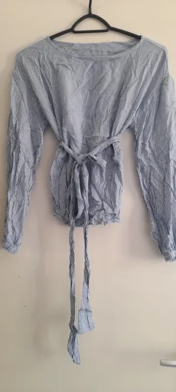 Blouse a nouer