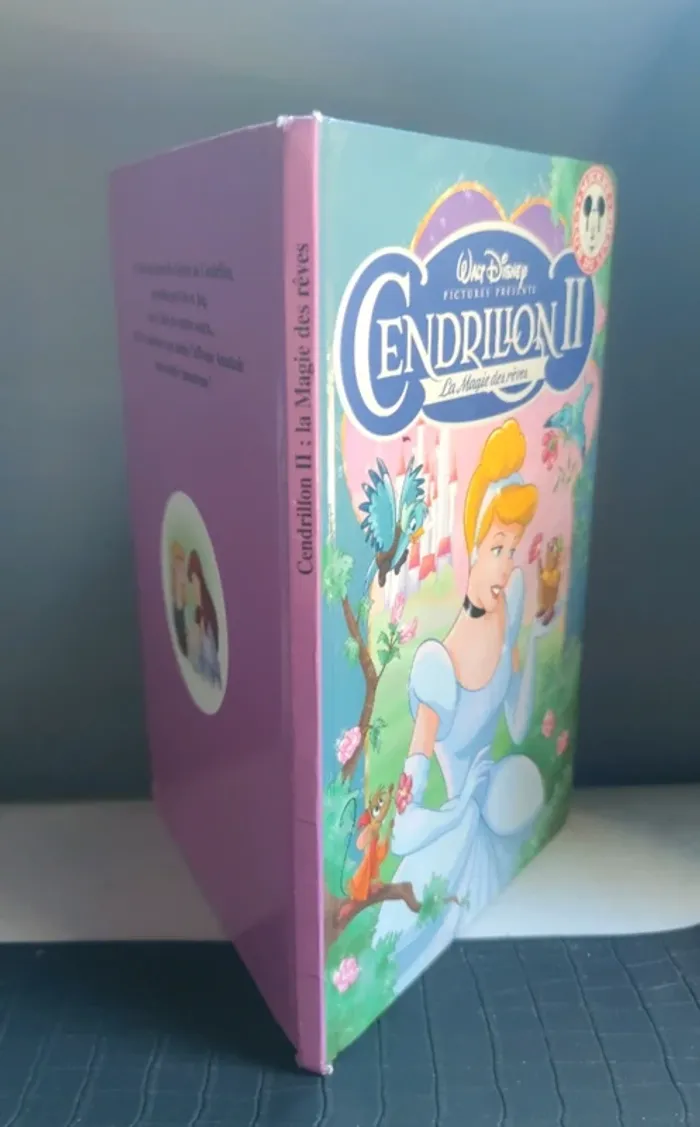 Cendrillon 2 club du livre Mickey disney - photo numéro 3