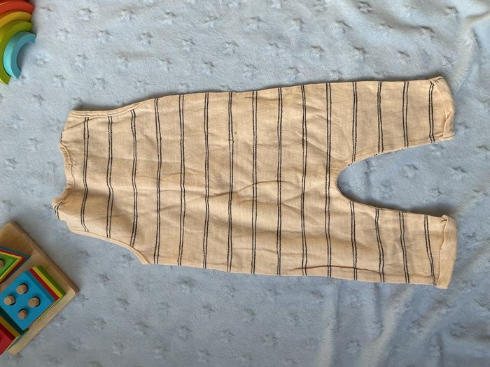 combinaison salopette débardeur beige rayé noir 3/6 mois zara - photo numéro 7