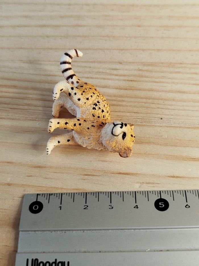 Schleich jeune guépard Figurine animal de la savane - photo numéro 5