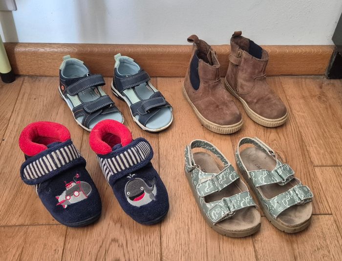 Lot chaussures garçon ou mixte