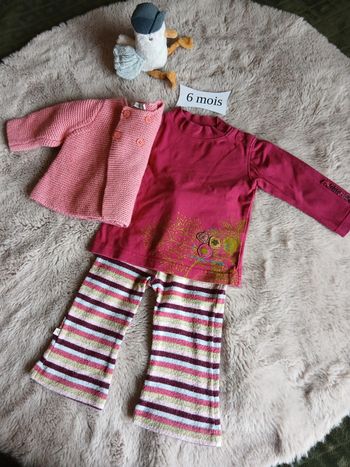 Ensemble fille en 6 mois