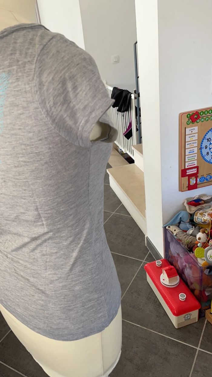 Tee shirt leger la city taille 1 - photo numéro 5