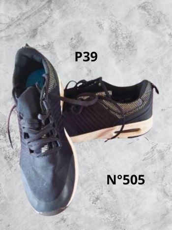 N°505 Basket noir P39.