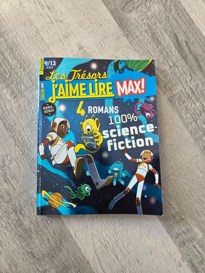 Livre j'aime lire 100% science fiction