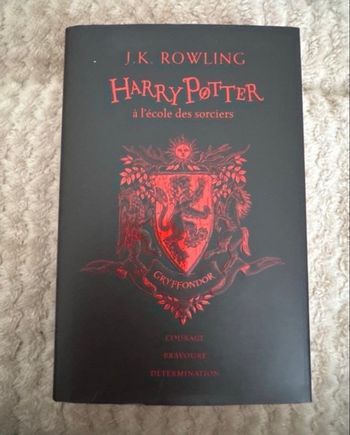 Livre Harry Potter à l’école des sorciers