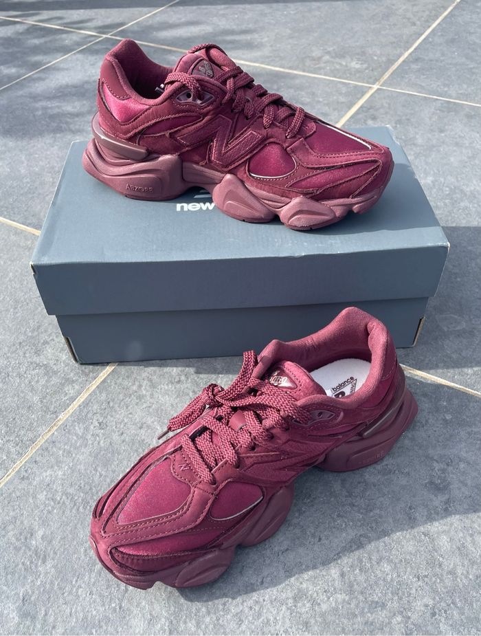 New Balance Burgundy Rouge Satin - Femme 39,5 - photo numéro 2